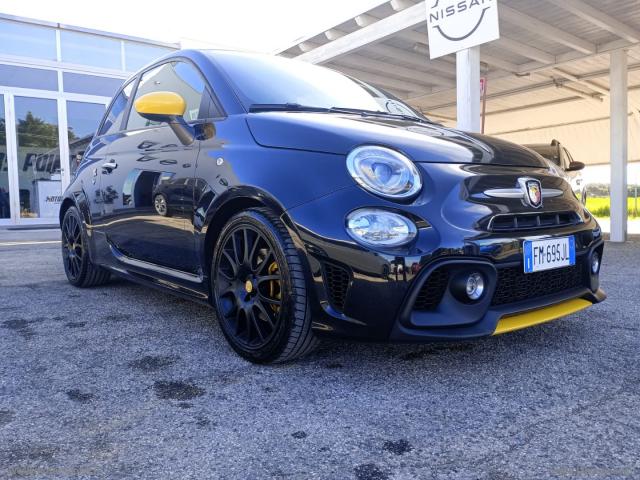 Auto - Abarth 595 1.4 turbo t-jet 160 cv pista