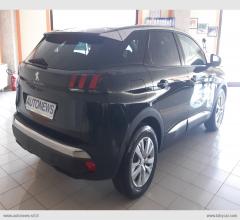 Auto - Peugeot 3008 puretech turbo 130 s&s allure