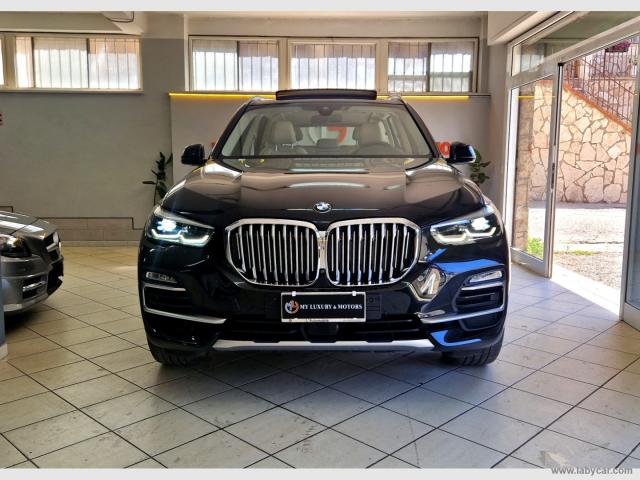 Auto - Bmw x5 xdrive25d xline