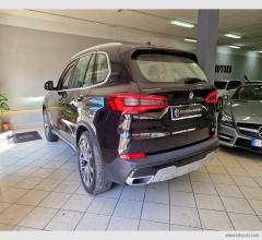 Auto - Bmw x5 xdrive25d xline