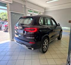 Auto - Bmw x5 xdrive25d xline