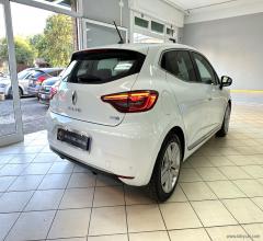 Auto - Renault clio hybrid e-tech 140 cv 5p. zen