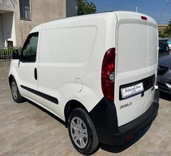 Auto - Fiat doblÃ² 1.6 mjt 105cv pc-tn cargo lounge