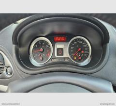 Auto - Renault clio 1.2 3p. yahoo!