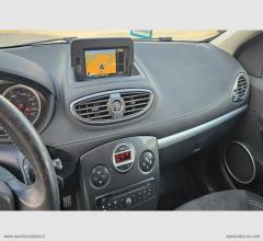 Auto - Renault clio 1.2 3p. yahoo!