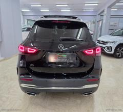 Auto - Mercedes-benz gla 200 d automatic premium