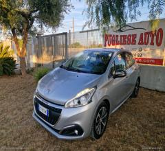 Auto - Peugeot 208 puretech 82 5p. allure