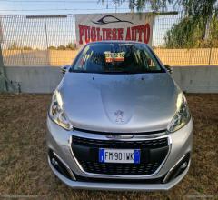 Auto - Peugeot 208 puretech 82 5p. allure