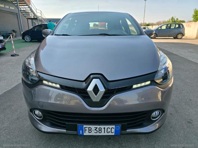 Auto - Renault clio 1.5 dci 8v 75 cv s&s 5p. live