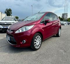 Ford fiesta 1.4 5p. bz.- gpl titanium