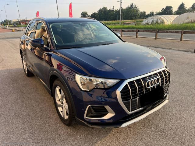 Auto - Audi q3 35 tdi s tronic business advanced