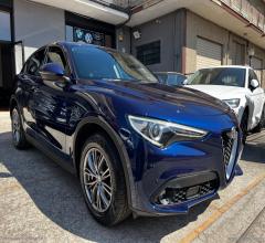 Auto - Alfa romeo stelvio 2.2 t.diesel 210 cv at8 q4 exec.