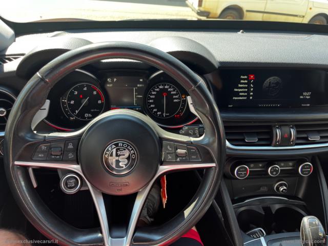 Auto - Alfa romeo stelvio 2.2 t.diesel 210 cv at8 q4 exec.