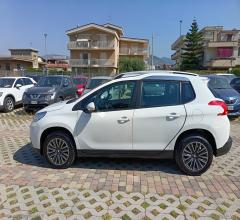 Auto - Peugeot 2008 puretech 82 active