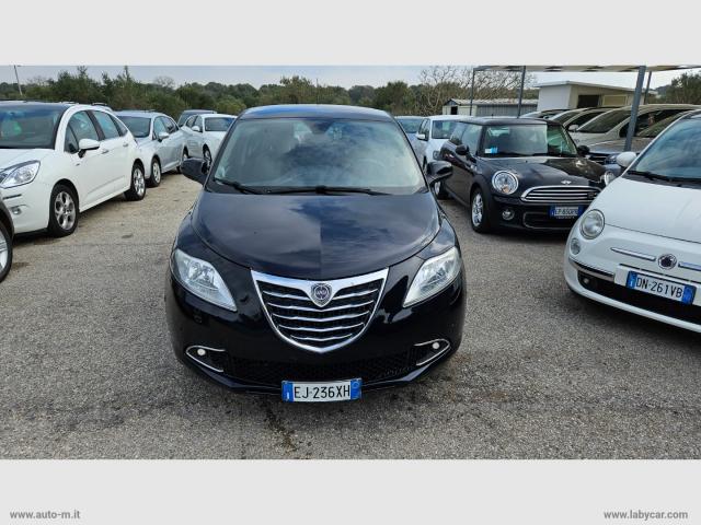 Lancia ypsilon 1.3 mjt 95 cv 5p. s&s gold