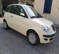 Auto - Lancia ypsilon 1.2 oro