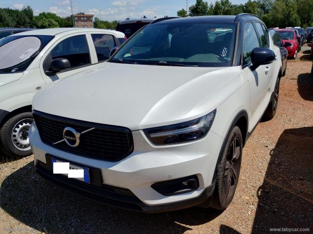 Volvo xc40 d4 awd geartronic r-design