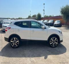 Auto - Nissan qashqai tekna 1.2 116cv