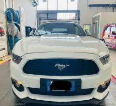 Auto - Ford mustang convertible 2.3 ecoboost aut.