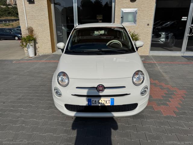 Auto - Fiat 500 1.0 hybrid launch edition