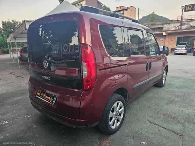 Auto - Fiat doblÃ² 1.6 mjt 105 cv lounge