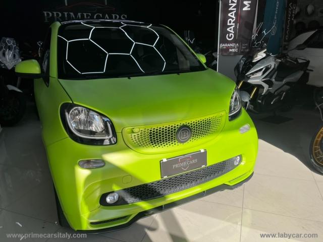 Auto - Smart fortwo 90 0.9 turbo coupe taylor made