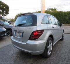 Auto - Mercedes-benz r 320 cdi 4matic sport