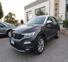 Volkswagen t-roc 1.5 tsi act advanced bluemot. tech