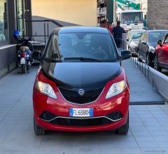 Auto - Lancia ypsilon 1.3 mjt 95 cv 5p. s&s gold