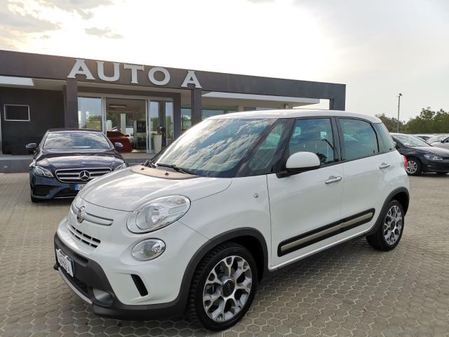 Auto - Fiat 500l 1.6 mjt 120 cv trekking