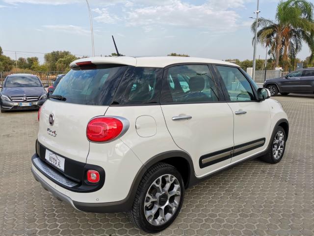 Auto - Fiat 500l 1.6 mjt 120 cv trekking