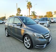 Auto - Mercedes-benz b 200 cdi premium