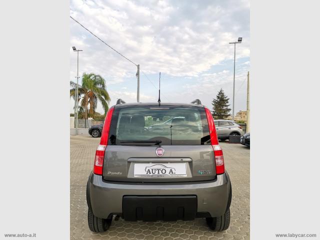 Auto - Fiat panda 1.4 climbing natural power