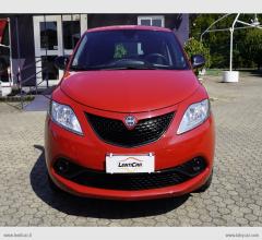 Auto - Lancia ypsilon 1.2 69 cv 5 posti gold