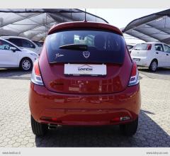 Auto - Lancia ypsilon 1.2 69 cv 5 posti gold