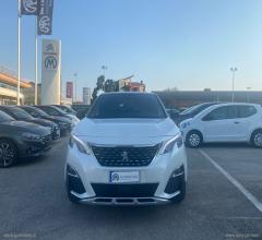 Auto - Peugeot 3008 bluehdi 130 s&s eat8 gt line