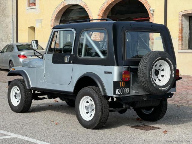 Auto - Jeep cj7 diesel 2.4