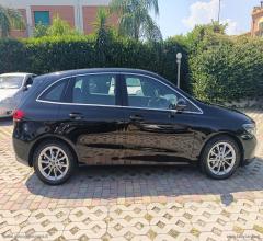 Auto - Mercedes-benz b 180 d automatic sport plus