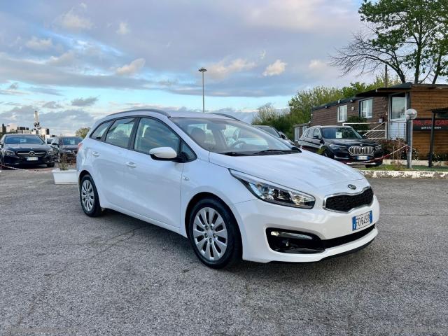 Auto - Kia cee d 1.6 crdi 110 cv sw active