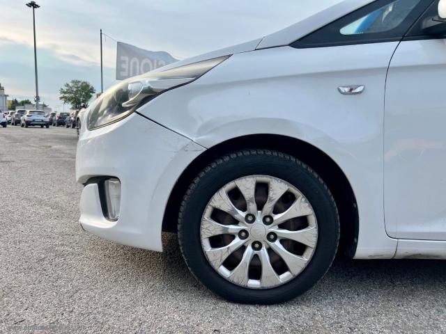 Auto - Kia carens 1.7 crdi 115 cv cool