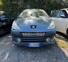 Peugeot 307 2.0 16v hdi fap 5p. speed up