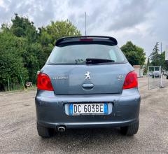 Auto - Peugeot 307 2.0 16v hdi fap 5p. speed up