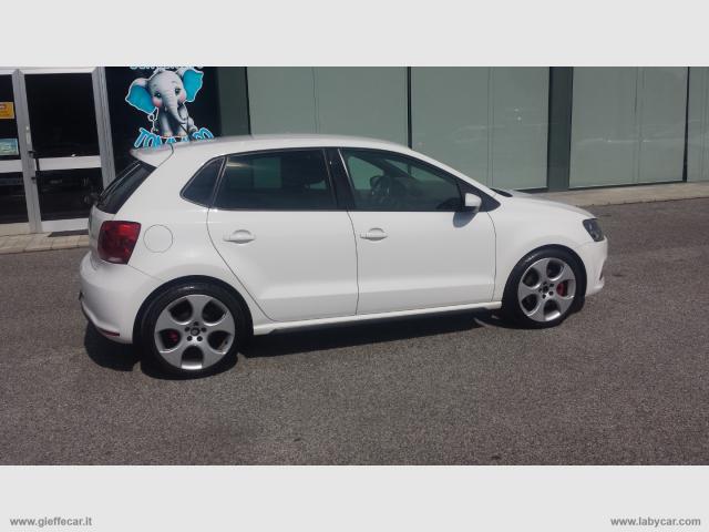 Auto - Volkswagen polo 1.4 tsi dsg 5p. gti