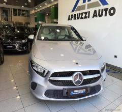 Auto - Mercedes-benz a 180 d automatic business extra