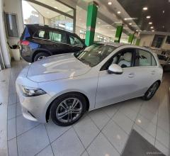 Auto - Mercedes-benz a 180 d automatic business extra