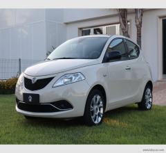 Auto - Lancia ypsilon 1.2 69 cv 5p. gpl ecochic plat.