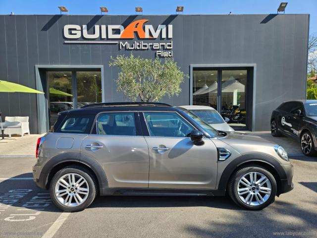 Auto - Mini mini cooper d hype countryman