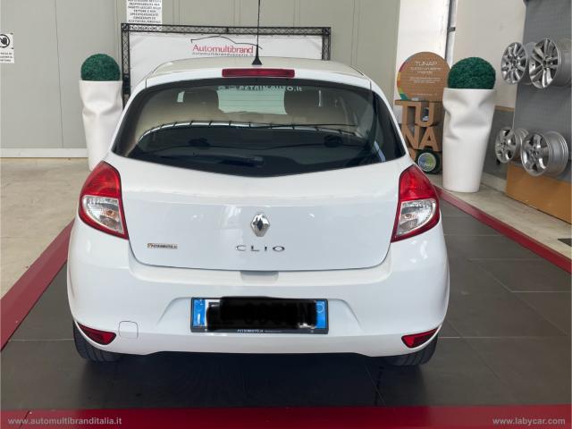 Auto - Renault clio 1.2 5p. gpl yahoo!