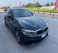 Auto - Bmw 530d xdrive 249cv msport