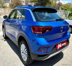 Auto - Volkswagen t-roc 2.0 tdi scr 150 cv dsg life